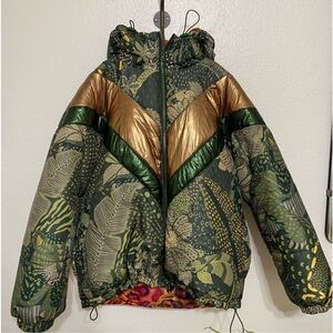 FARM RIO Green/Gold Reversible Res Multi Puffer NWT $300